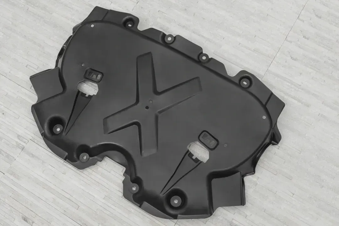 a2225240130 cover engine